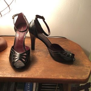 Marc By Marc Jacobs Vintage Black Patent Heels
